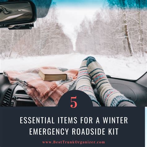 The 4 Essential Items for a Winter Emergency Roadside Kit