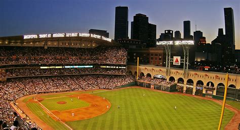 Houston Parking - Minute Maid Park - Houston Astros Parking News