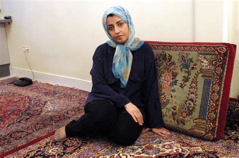 Jailed Iranian Nobel Peace laureate Mohammadi goes on hunger strike | News | Al Jazeera