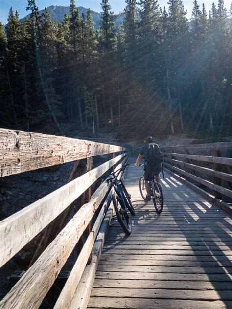 Hiking the Lake Minnewanka Trail in Banff - Travel Banff Canada