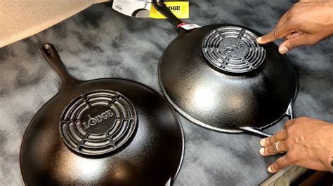 The New Lodge Cast-Iron Wok | Unboxing & Comparison - YouTube