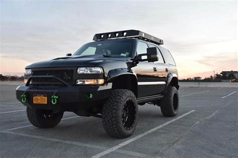 DIY Project - Chevy Tahoe With 6" lift and 35 Inch Tires - offroadium.com