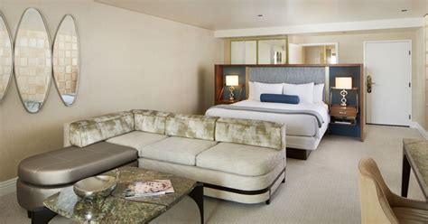 London Suites | Hollywood Suites | The London West Hollywood