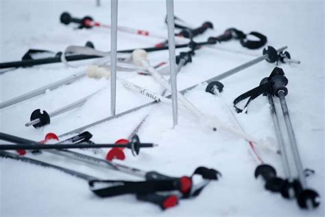 Do Ski Poles Matter? Why They May Be Helping Or Hurting! | Mountain Treads