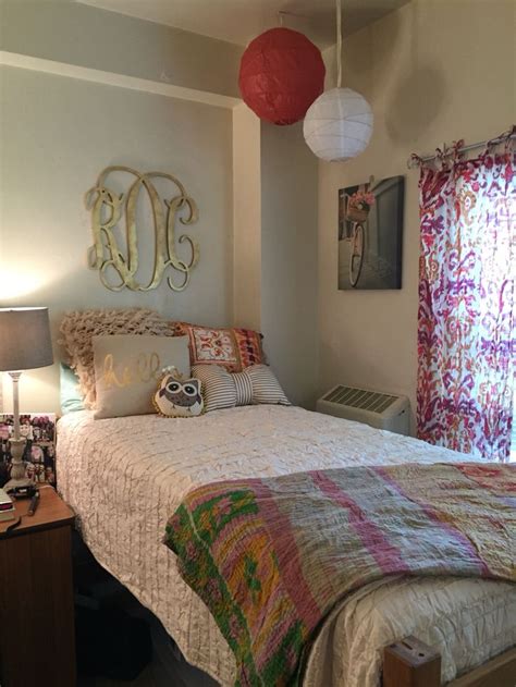 Bruce Hall University of North Texas | Dorm sweet dorm, College dorm rooms, Dorm inspiration