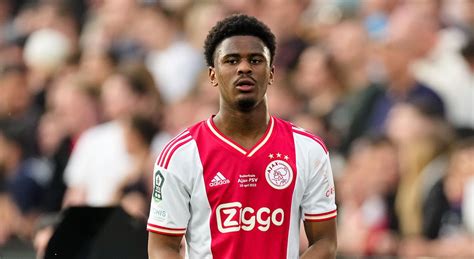 Transfer News: Liverpool show interest in signing Ajax teenager