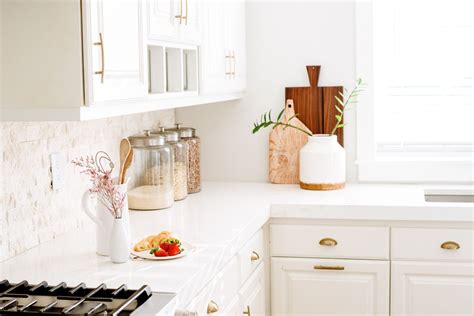 Essential Tips to Keep Your Kitchen Counters Organized