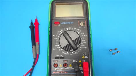 How To Test A Fuse With A Multimeter (STEP-BY-STEP)