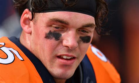 Broncos’ Derek Wolfe reacts to fan’s accusation of PED use