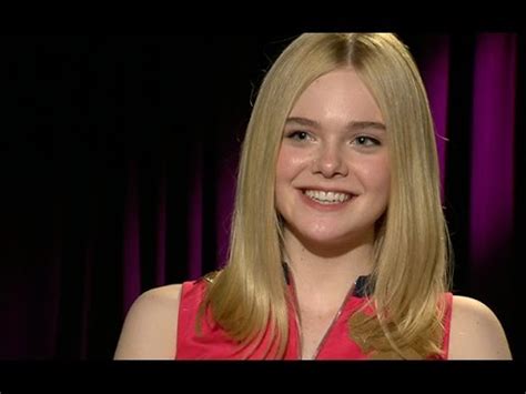 The Neon Demon Official Trailer & Elle Fanning Interview - YouTube