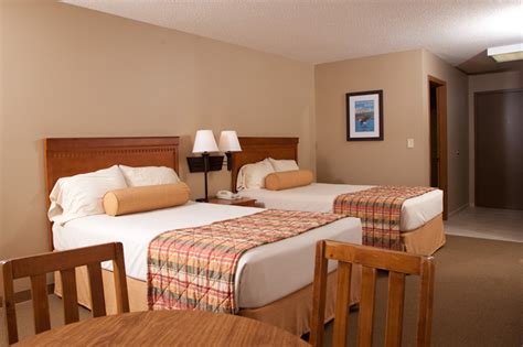 Lodge Rooms Rentals on Raystown Lake | Lake Raystown Resort