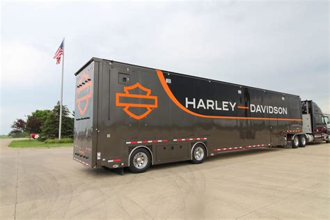 Harley Show Trailer - Featherlite Specialty