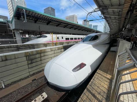 What It's Like to Ride Japan's Bullet Trains Between Tokyo and Kyoto ...