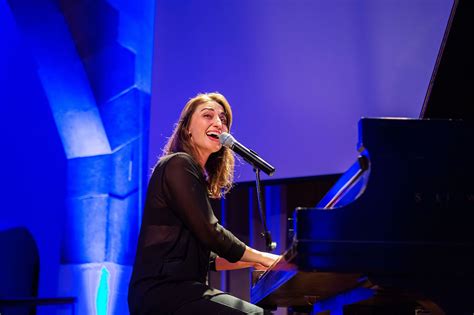 Sara Bareilles Makes a Well-Deserved Pop Comeback on Amidst the Chaos ...