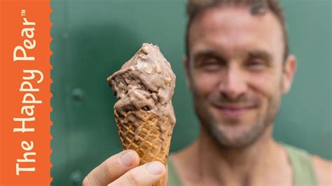 The BEST Vegan Ice Cream | Chocolate Hazelnut Cereal Milk - YouTube