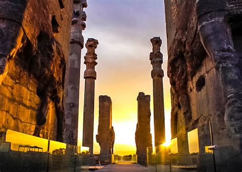 Persepolis, Shiraz, Iran | Iran travel, Shiraz iran, Ancient persia