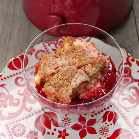 Easy 3 Ingredient Crock Pot Cherry Cobbler Recipe