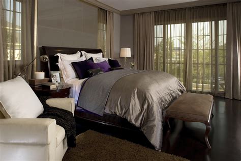 Ideas for Decorating the Bedroom with Brown