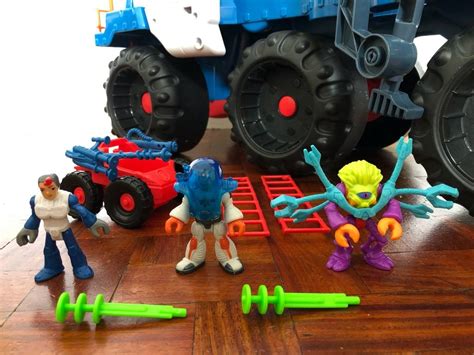 Fisher-Price Imaginext Supernova Battle Rove, Hobbies & Toys, Toys ...