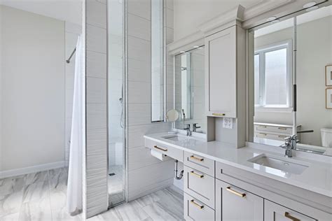 7 Ways to Create an Accessible Bathroom Design