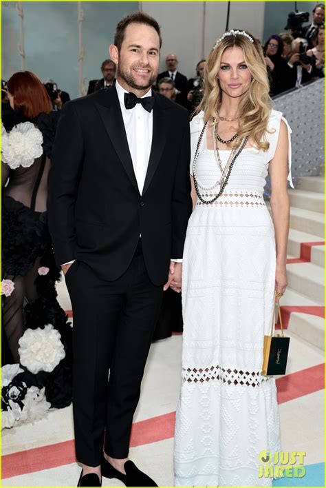 Photo: brooklyn decker andy roddick met gala 05 | Photo 4927116 | Just Jared: Entertainment News