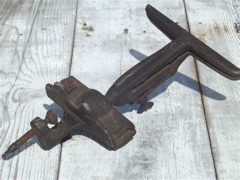 antique hand saw vise, swivel clamp for sharpening and setting saws