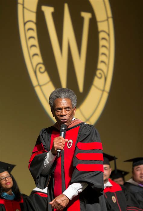 Broadway Legend André De Shields (’70) wins his first Tony Award – Creating Community – UW–Madison