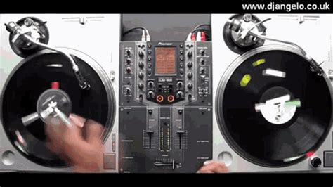 Dj Dj Turntables GIF - Dj DjTurntables DiscJockey - Discover & Share GIFs