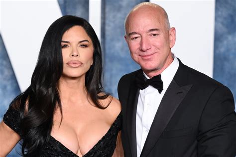 Jeff Bezos' Superyacht Features a Figurehead of His Girlfriend