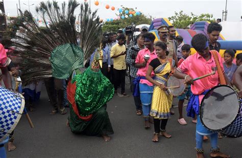 Cultural events launched in Elliot’s Beach to mark Madras Day - The Hindu