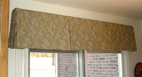 Box pleated valance. » Susan's Designs