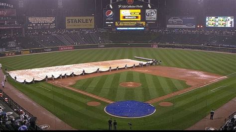 WATCH: Dodgers' stadium flooded as Hurricane Hilary strikes Los Angeles