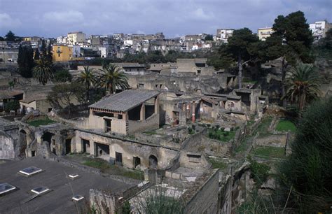 Herculaneum Ruins History, Facts, Picture & Location