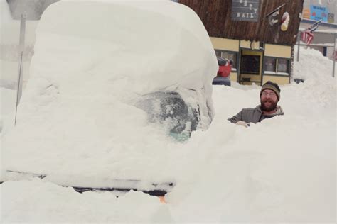 PHOTOS: Northeast digs out after powerful snowstorm