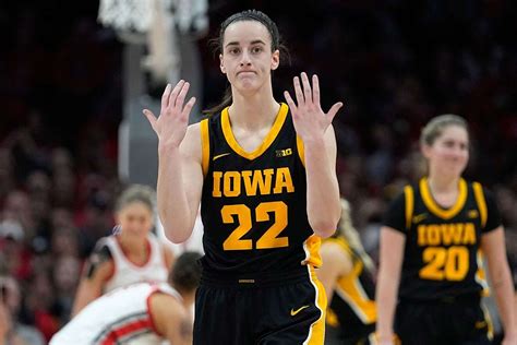 Caitlin Clark collides with Ohio State fan in scary court storming ...