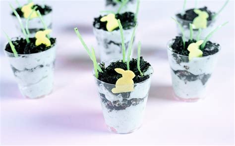 Easy Oreo Pudding Cups - Always Moving Mommy