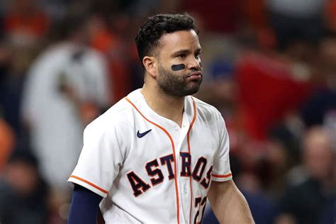 Jose Altuve Faced The Ultimate Disrespect At A Hockey Game