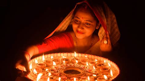 What is Diwali and how is it celebrated? Inside the Indian festivity