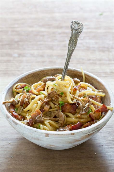 BACON MUSHROOM PASTA | GARLIC MATTERS