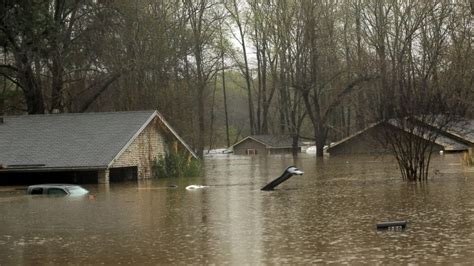 Extreme Flooding Damages Nearly 5,000 Louisiana Homes - ABC News