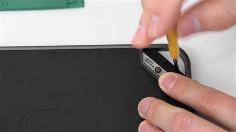 How to Replace The Barnes & Noble NOOK Color Battery - YouTube