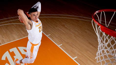 Tennessee Vols Basketball plays Florida at Thompson-Boing Arena ...