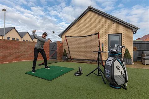 10 Indoor Golf Drills You Can Do While You’re Stuck at Home – Lesmart