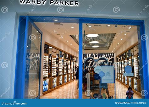 Warby Parker Store at the Mall at Millenia in Orlando, Florida Editorial Photography - Image of ...