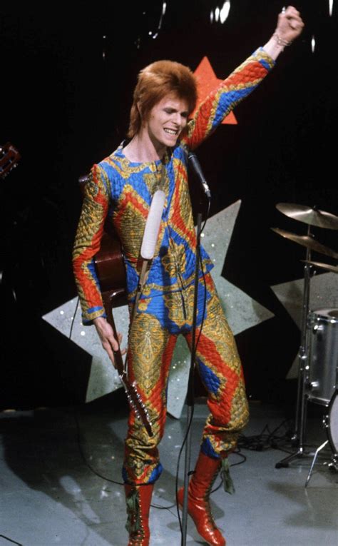 1972 from A Tribute to David Bowie, Fashion Icon | E! News