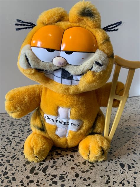 Vintage 1981 Injured Garfield Plush Collectible Stuffed Toy | Etsy