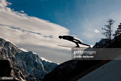 Ski Mask Silhouette Photos and Premium High Res Pictures - Getty Images