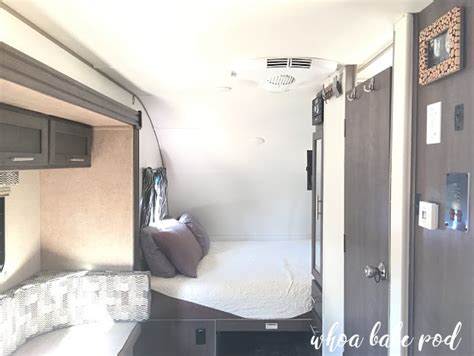 Penny Ventures | Whoa Babe Pod | R-Pod 179 Camper Remodel, R-Pod ...