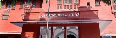 Lady Hardinge Medical College | Study Lady Hardinge Medical College ...