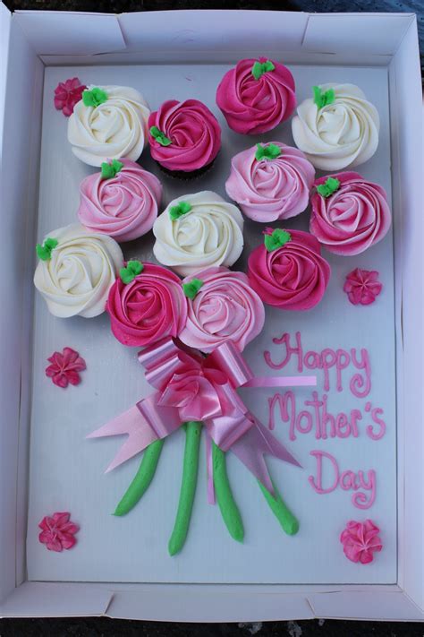 Mother's Day Rose Bouquet | The Little Cupcake Ballarat